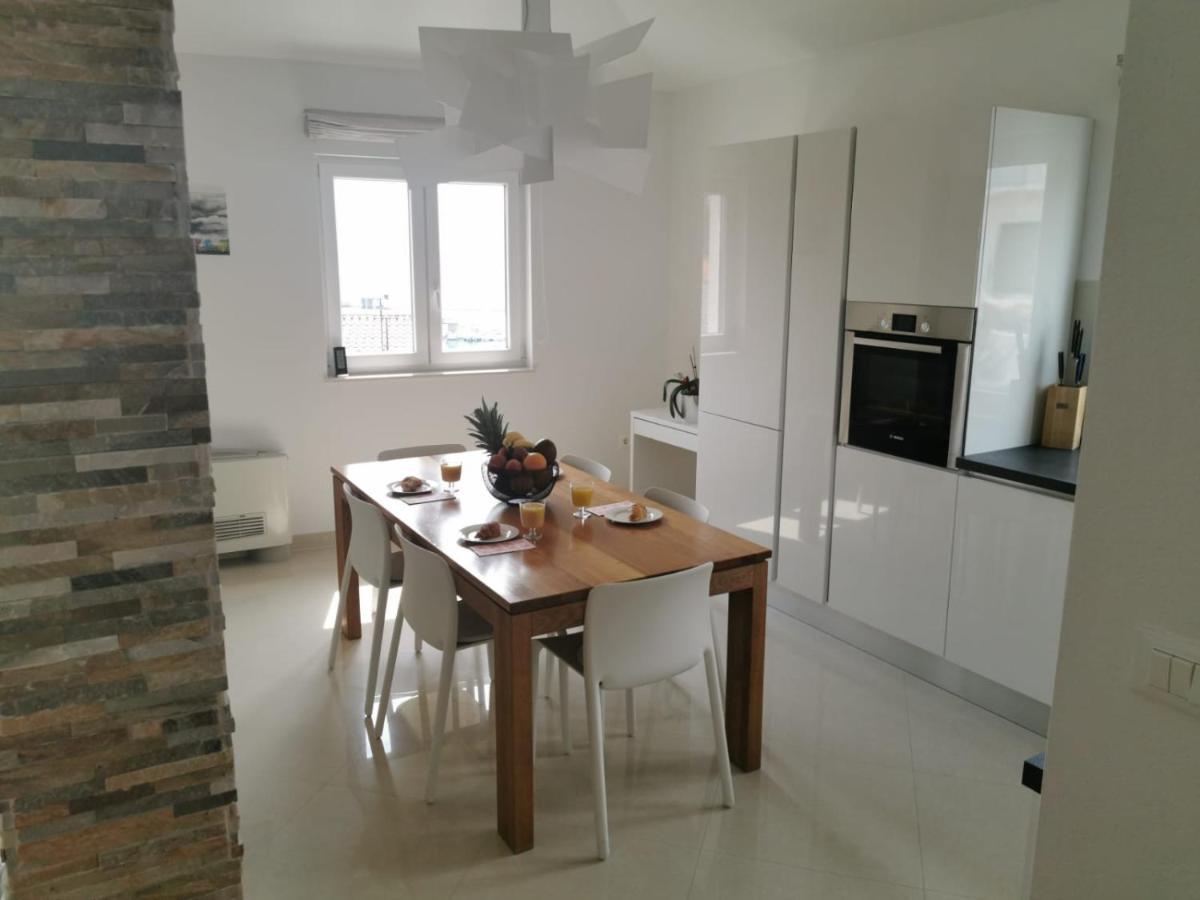 Apartments Dvor - Ap1, Ap2, Ap3 บาชกาโวดา ภายนอก รูปภาพ