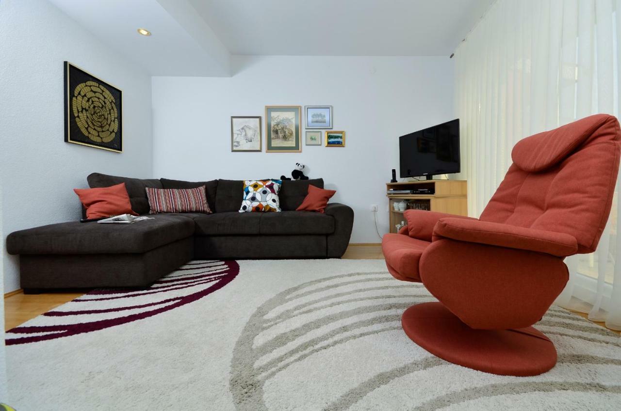 Apartments Dvor - Ap1, Ap2, Ap3 บาชกาโวดา ภายนอก รูปภาพ