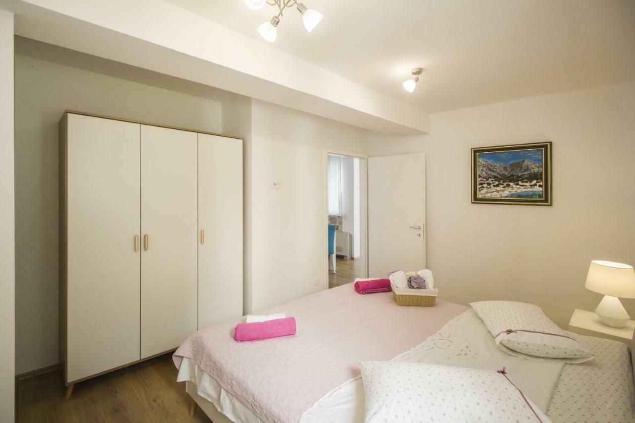Apartments Dvor - Ap1, Ap2, Ap3 บาชกาโวดา ภายนอก รูปภาพ