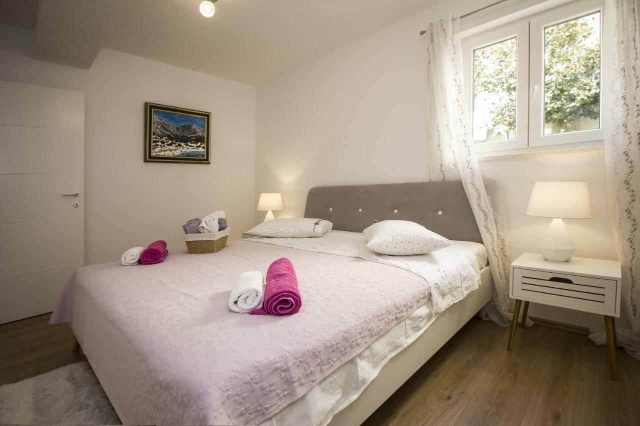 Apartments Dvor - Ap1, Ap2, Ap3 บาชกาโวดา ภายนอก รูปภาพ